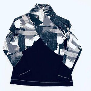 Simply Art by Dolcezza long sleeve top Womens Medium black white wearable art
